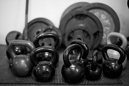 TRX és kettlebell a garancia a szép alak és átütő erő megszerzésére